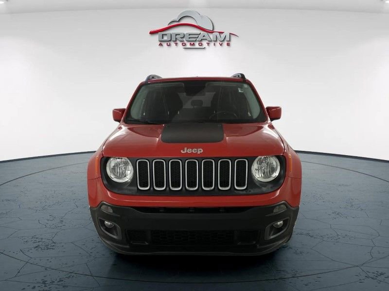 Used 2016 Jeep Renegade Latitude w/ Cold Weather Group image 2
