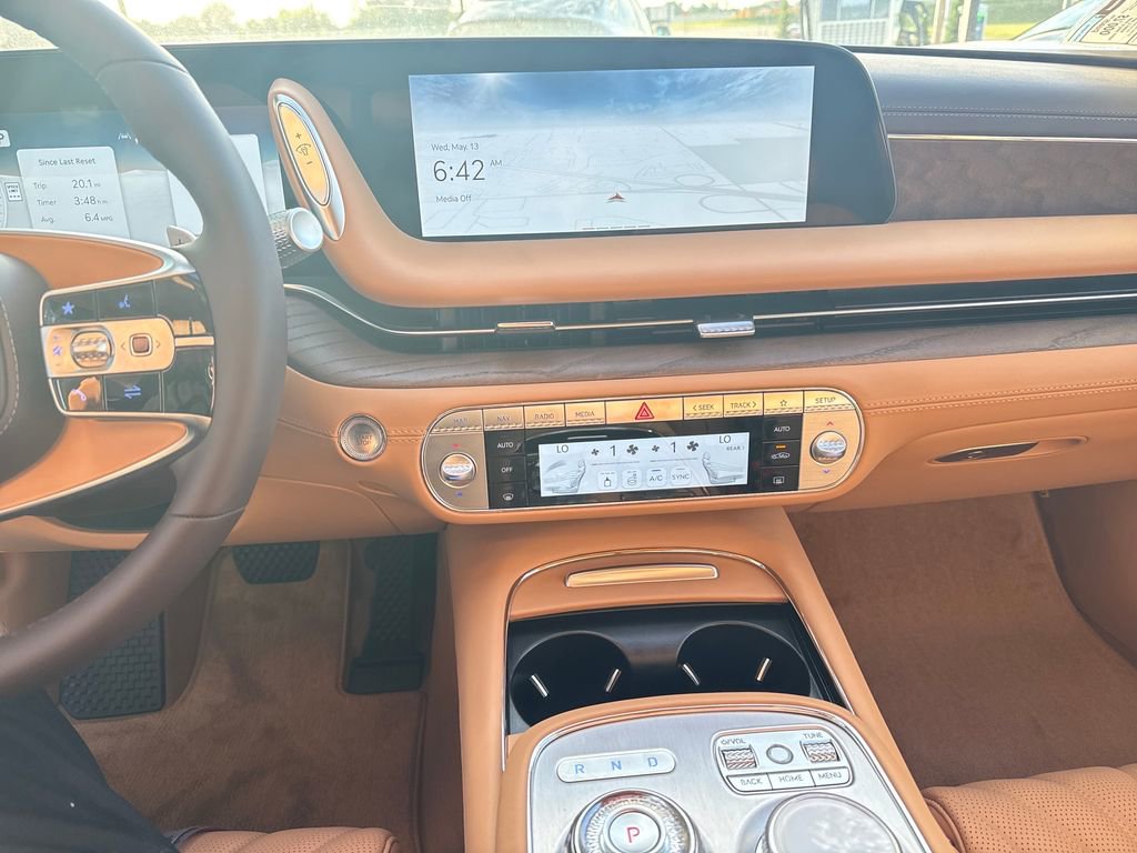 New 2026 Genesis G90 3.5T AWD/4WD image 16