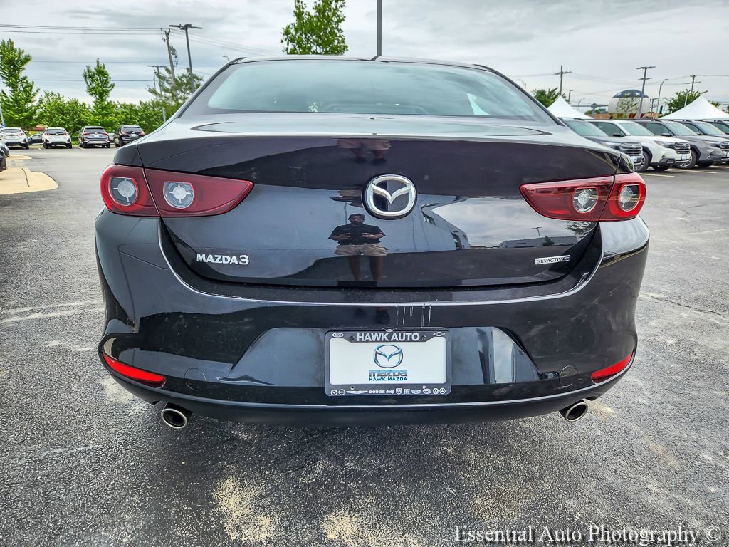 Used 2023 MAZDA MAZDA3 s FWD image 6