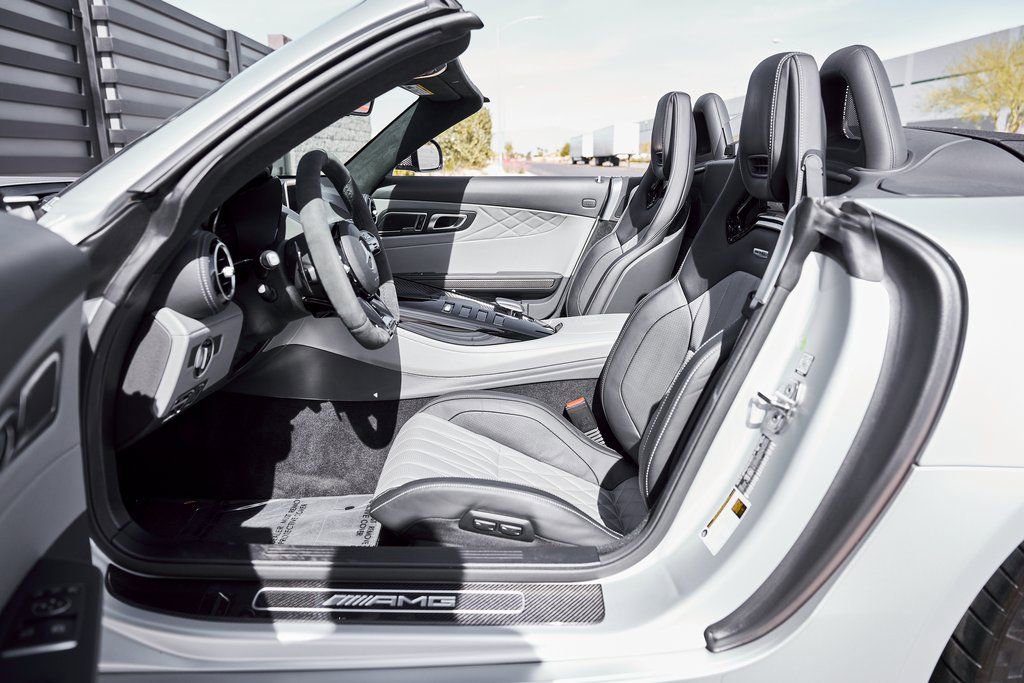 Used 2020 Mercedes-Benz AMG GT R image 42