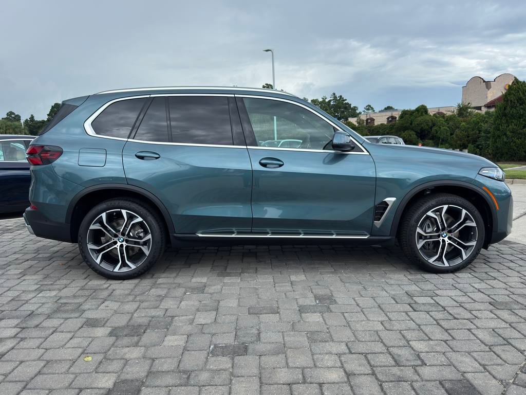 Used 2026 BMW X5 xDrive40i w/ Premium Package image 8