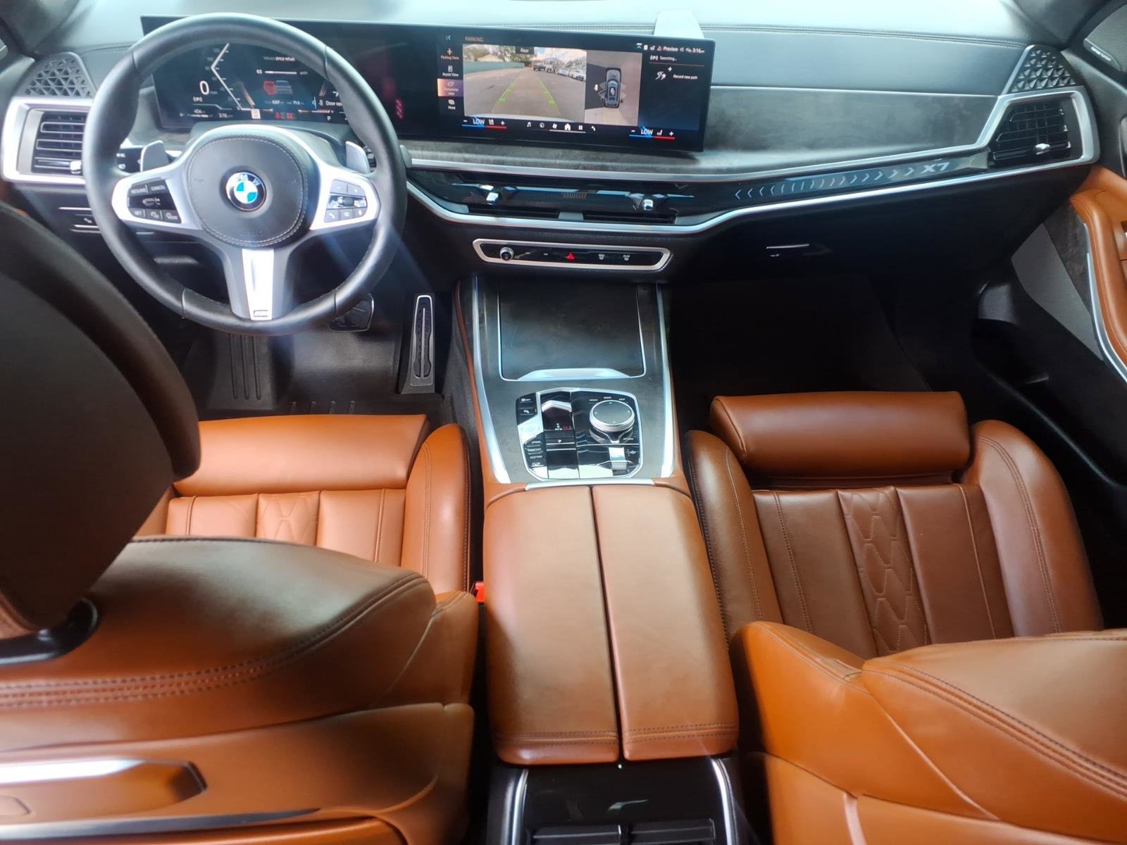 Used 2025 BMW X7 xDrive40i w/ M Sport Package image 30
