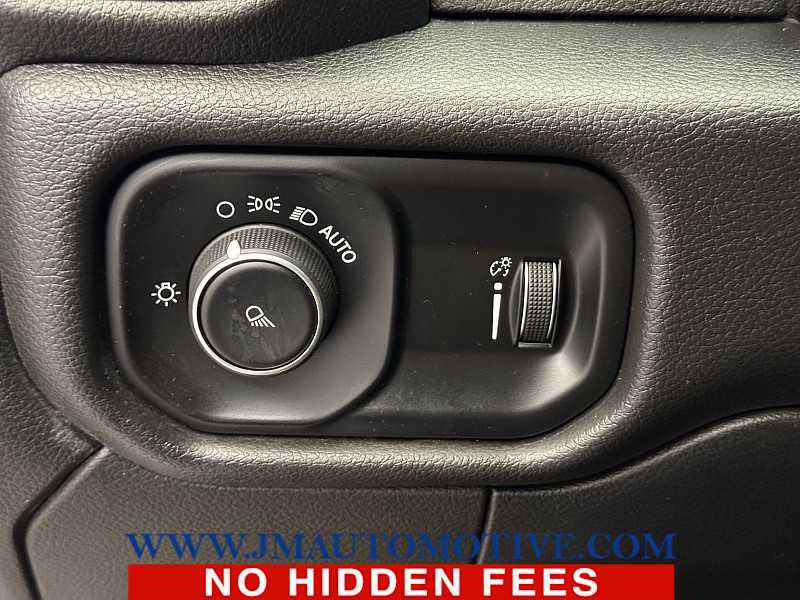 Used 2021 RAM 2500 Big Horn image 38