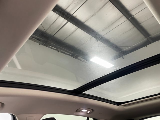 Used 2023 Buick Envision Essence w/ Sport Touring Package image 19