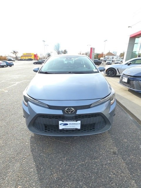 Used 2022 Toyota Corolla LE image 8