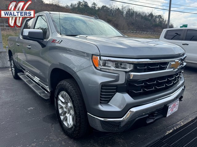 Used 2024 Chevrolet Silverado 1500 LT w/ Z71 Off-Road Package image 1