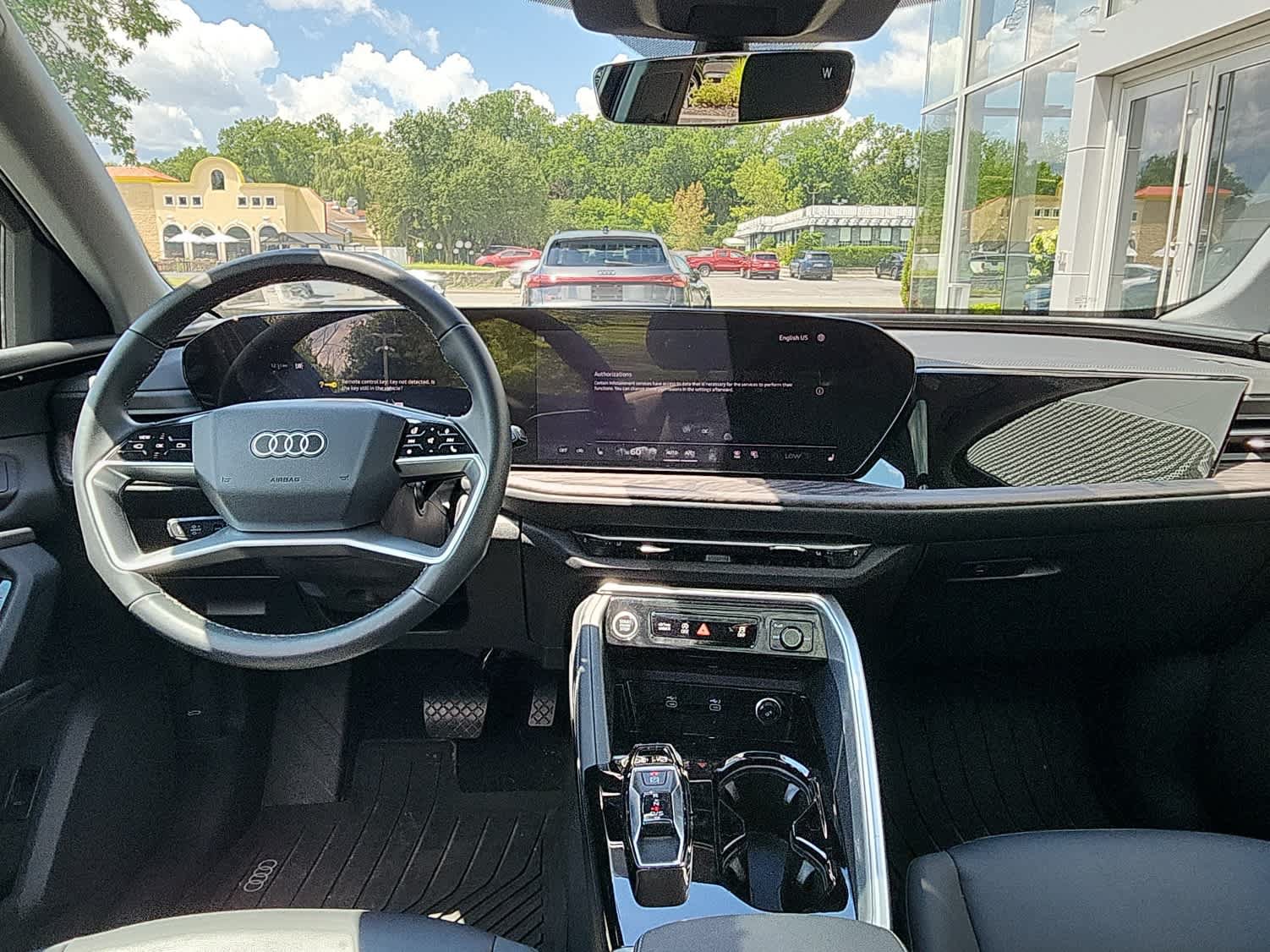 Certified 2025 Audi Q5 Premium w/ Convenience Package AWD/4WD image 17