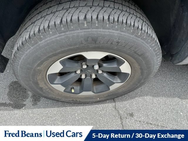 Used 2019 RAM 1500 Rebel w/ Level 2 Equipment Group AWD/4WD image 19