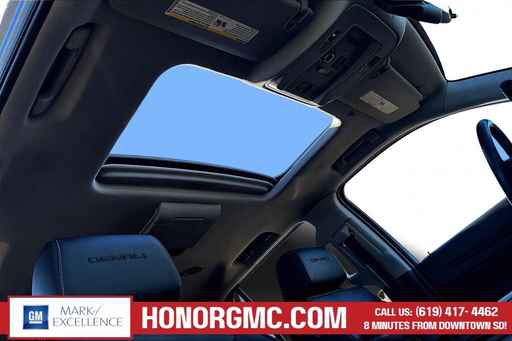 Used 2020 GMC Yukon Denali w/ Open Road Package image 28