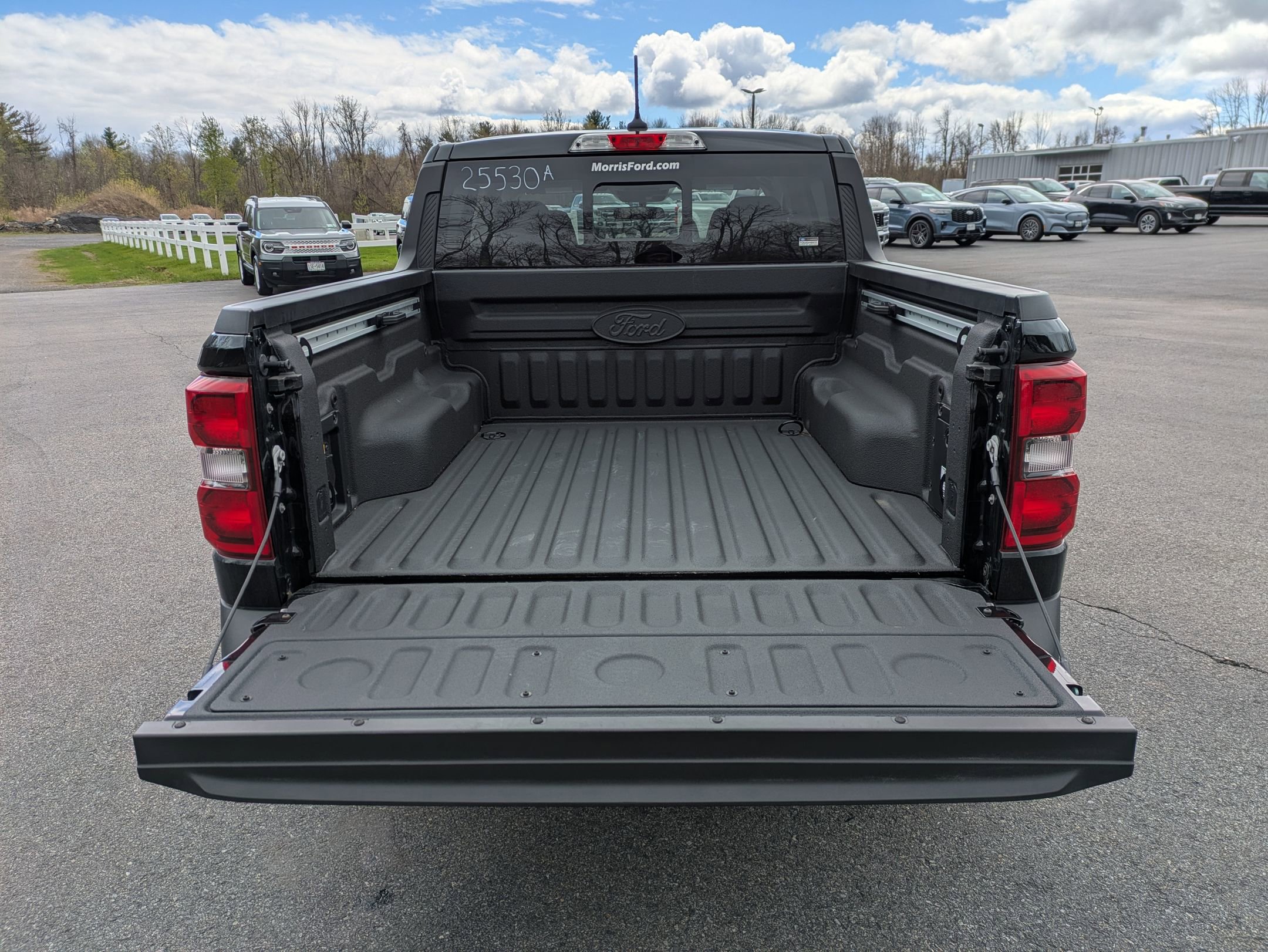 Certified 2024 Ford Maverick Lariat w/ Black Appearance Package AWD/4WD image 18