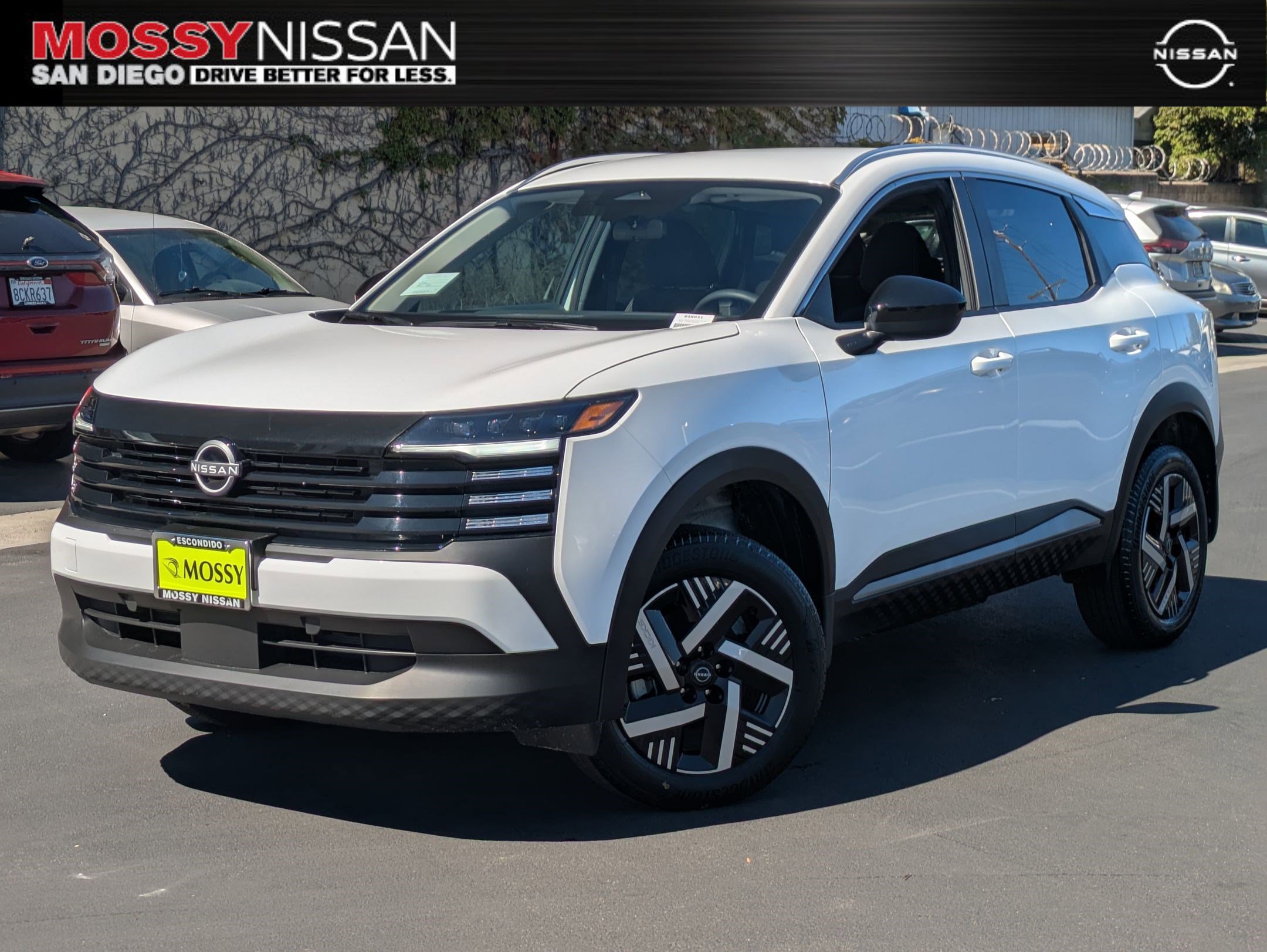 New 2026 Nissan Kicks SV image 1