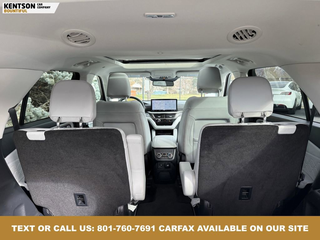 Used 2025 Ford Explorer Platinum w/ LUX Leather Package image 36