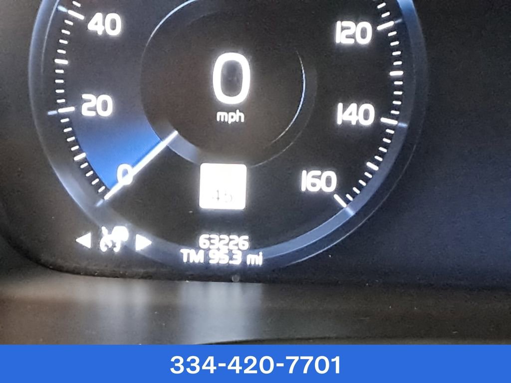 Used 2022 Volvo XC90 T8 Inscription image 17