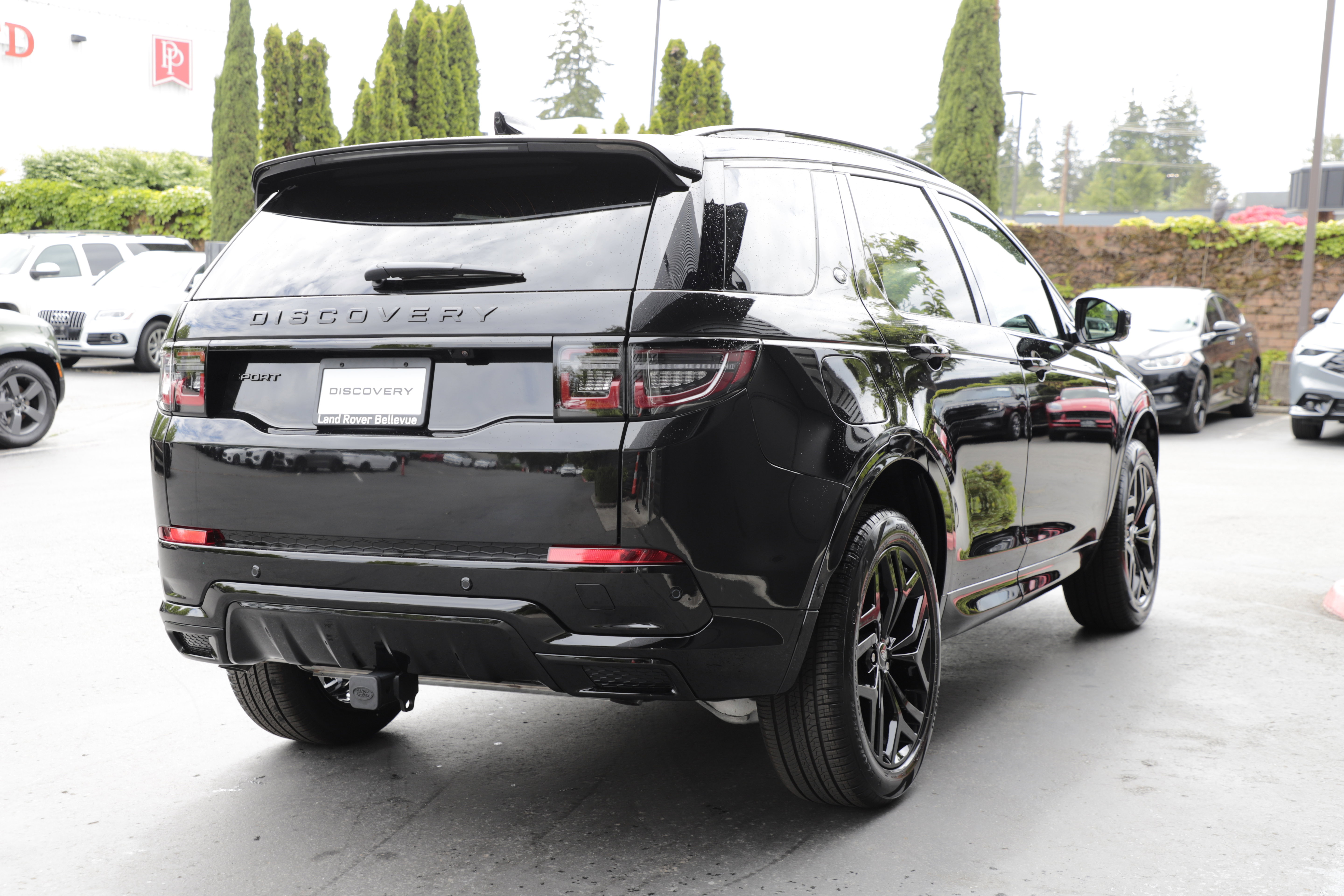 New 2026 Land Rover Discovery Sport Landmark AWD/4WD image 10