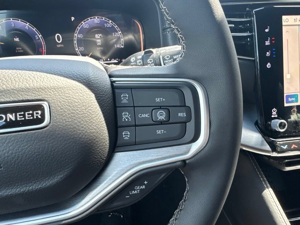 New 2026 Jeep Grand Wagoneer Limited AWD/4WD image 18
