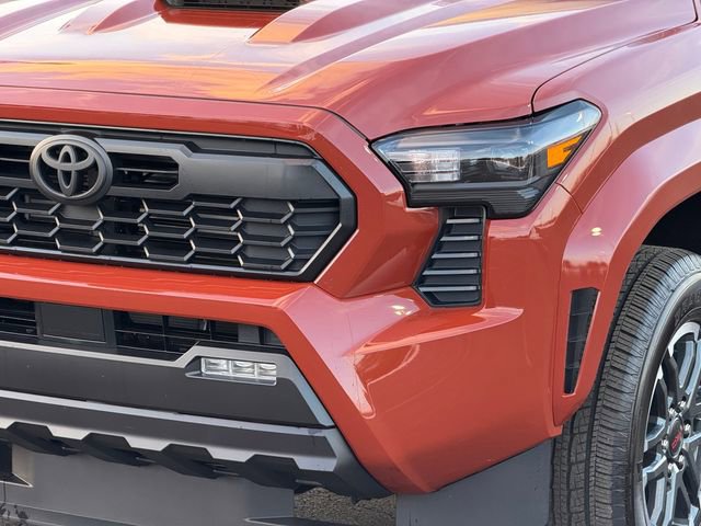 Certified 2025 Toyota Tacoma TRD Sport image 10