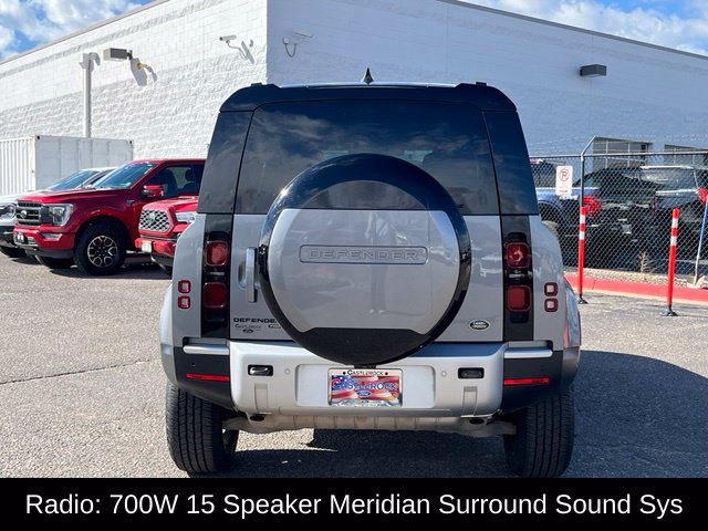 Used 2023 Land Rover Defender 110 SE AWD/4WD image 4