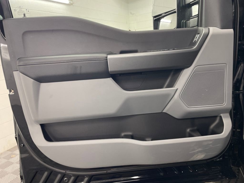 New 2026 Ford F250 XL w/ STX Appearance Package image 15