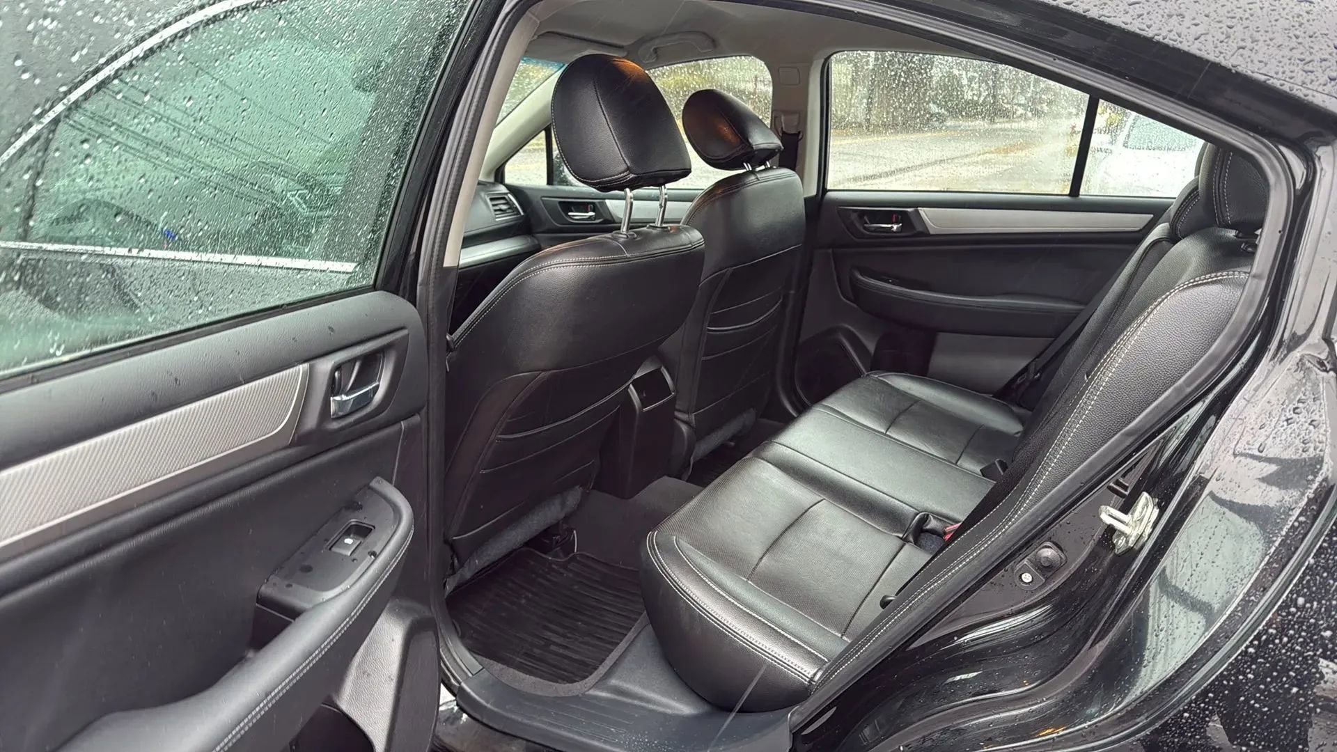 Used 2016 Subaru Legacy 2.5i Premium image 27