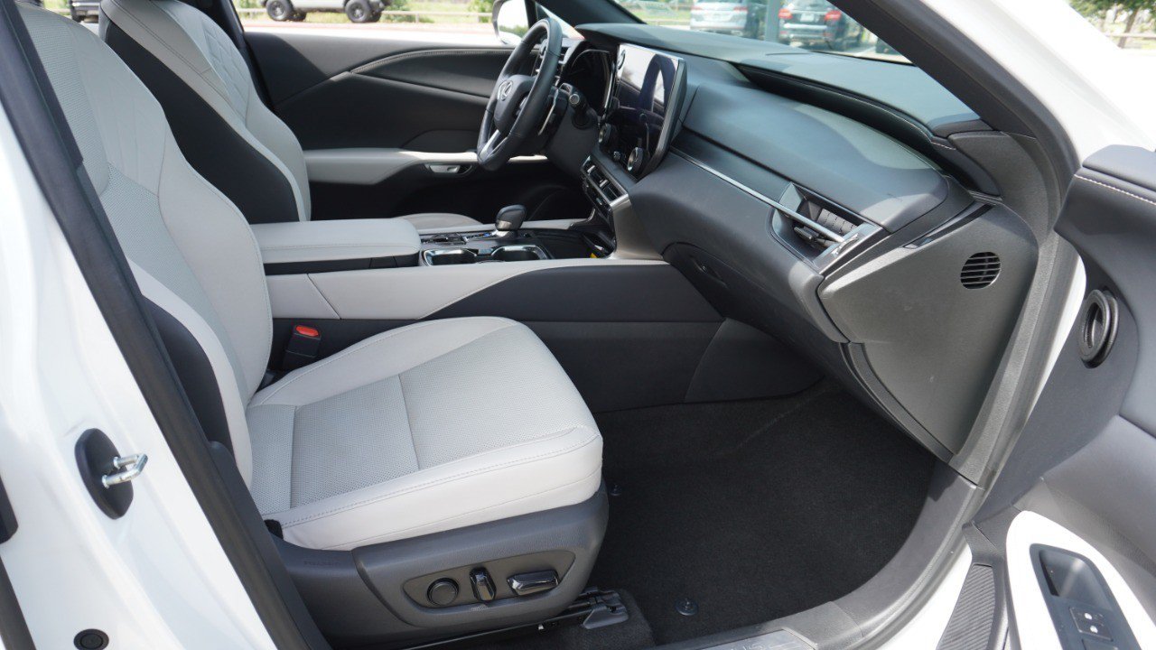 Certified 2024 Lexus RX 350h w/ Convenience Package AWD/4WD image 14