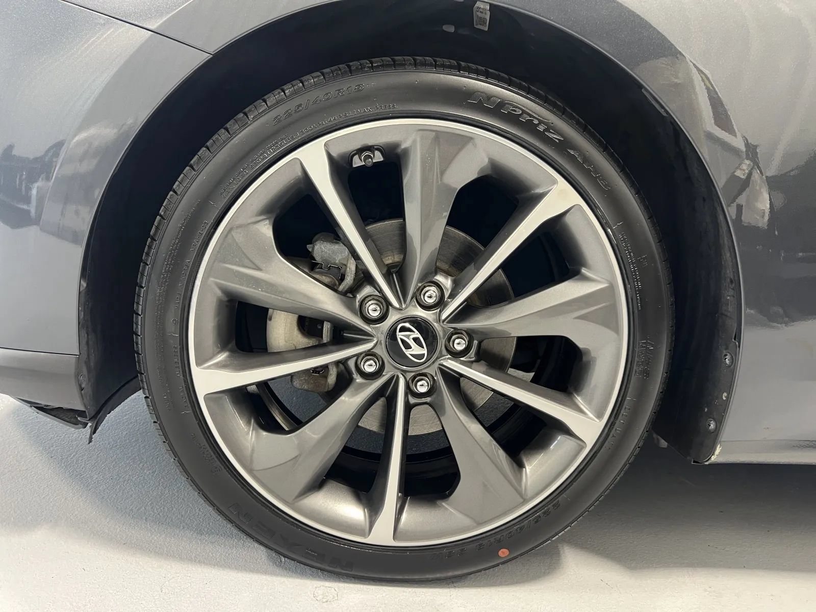 Used 2020 Hyundai Veloster 2.0 Premium FWD image 47