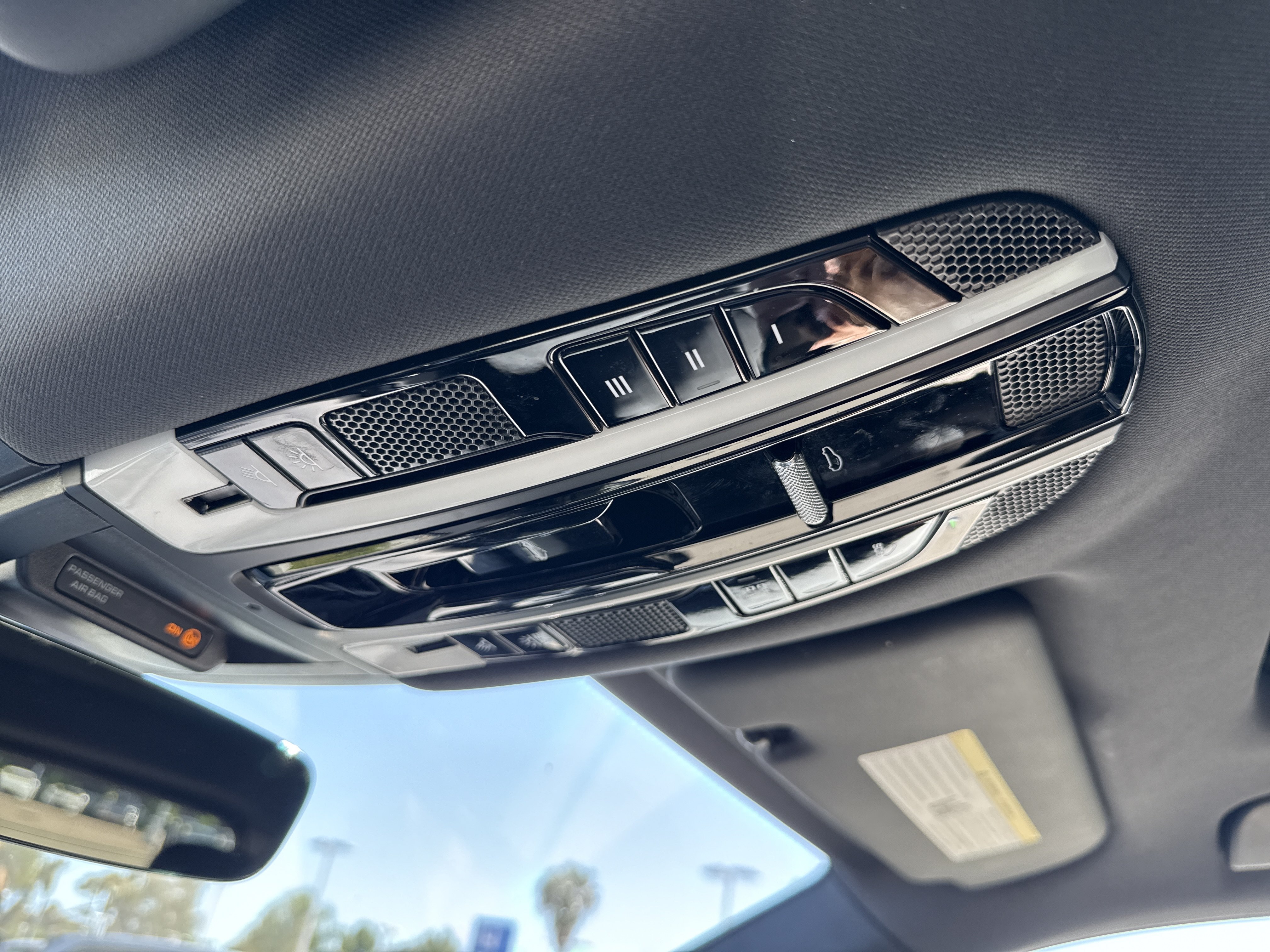 Used 2019 Porsche Cayenne S AWD/4WD image 30
