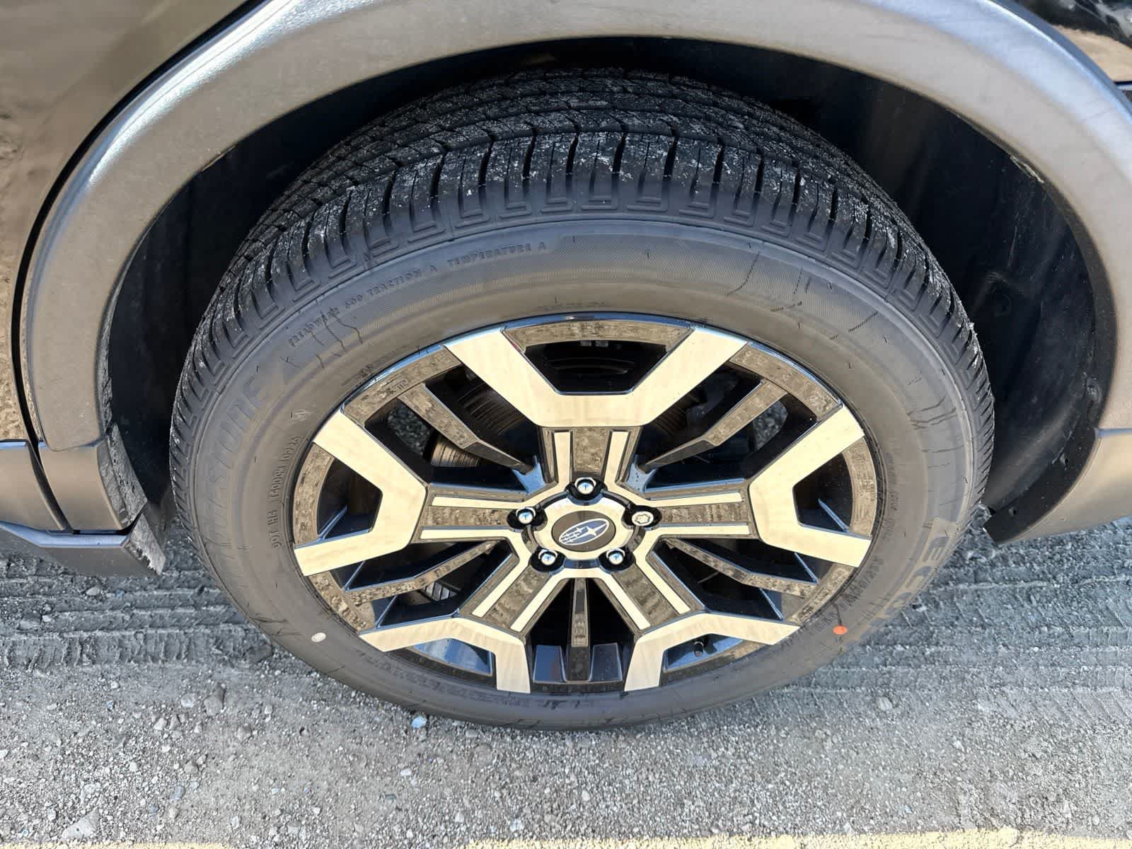 Used 2017 Subaru Outback 3.6R Limited AWD/4WD image 7