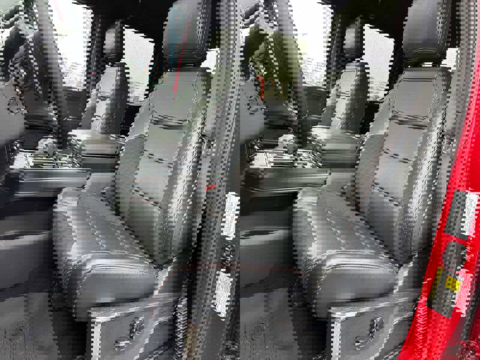 Used 2024 Ford F150 Raptor image 23