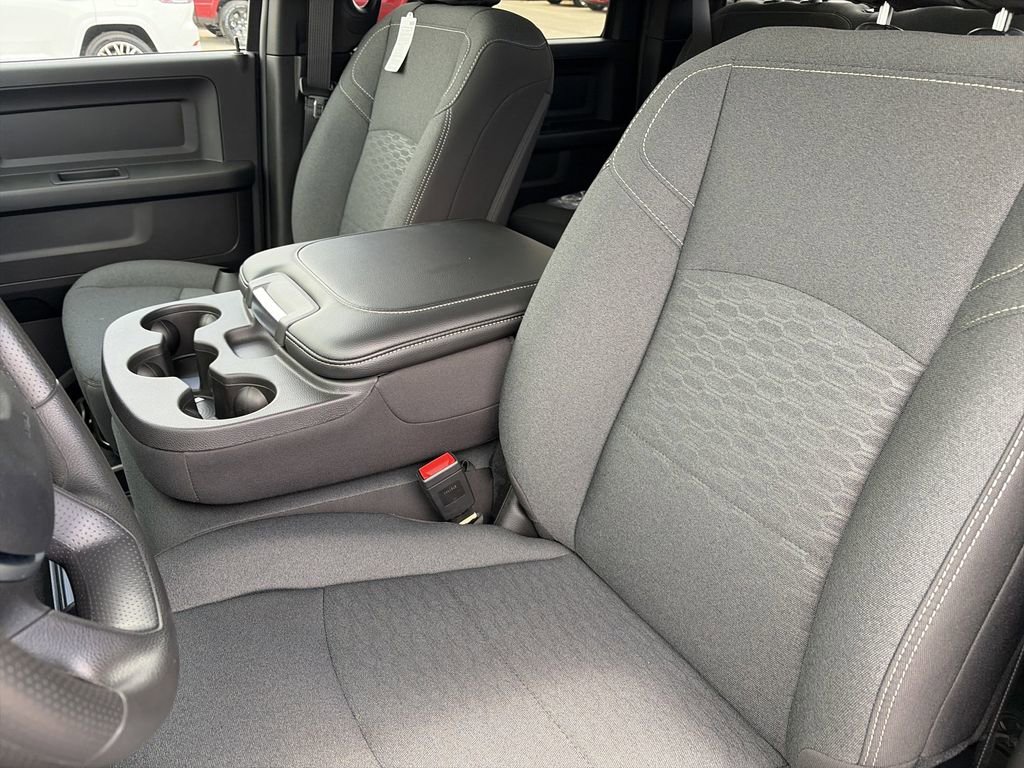 New 2026 RAM 2500 Warlock AWD/4WD image 11