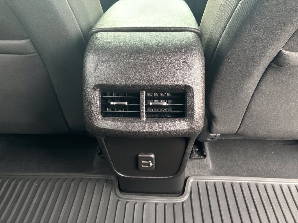 Used 2019 Chevrolet Equinox LT AWD/4WD image 31