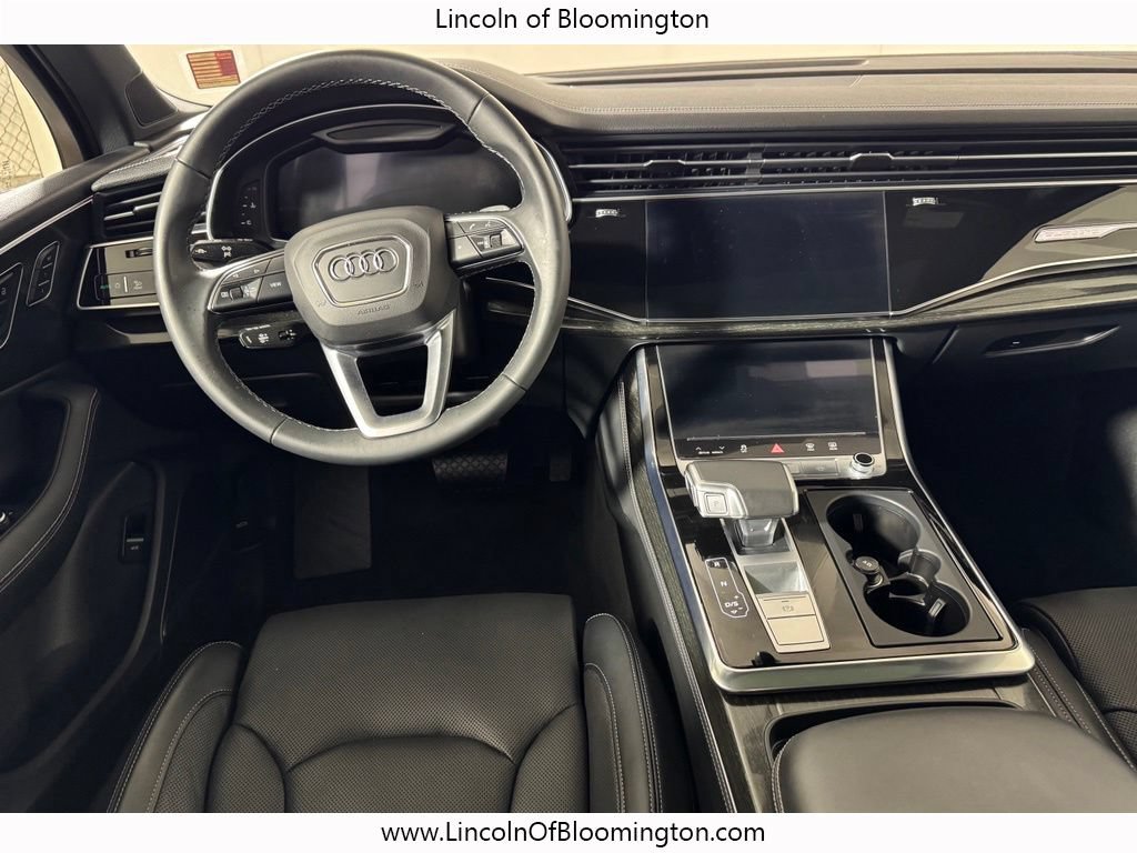 Used 2025 Audi Q7 3.0T Prestige w/ Prestige Package AWD/4WD image 16