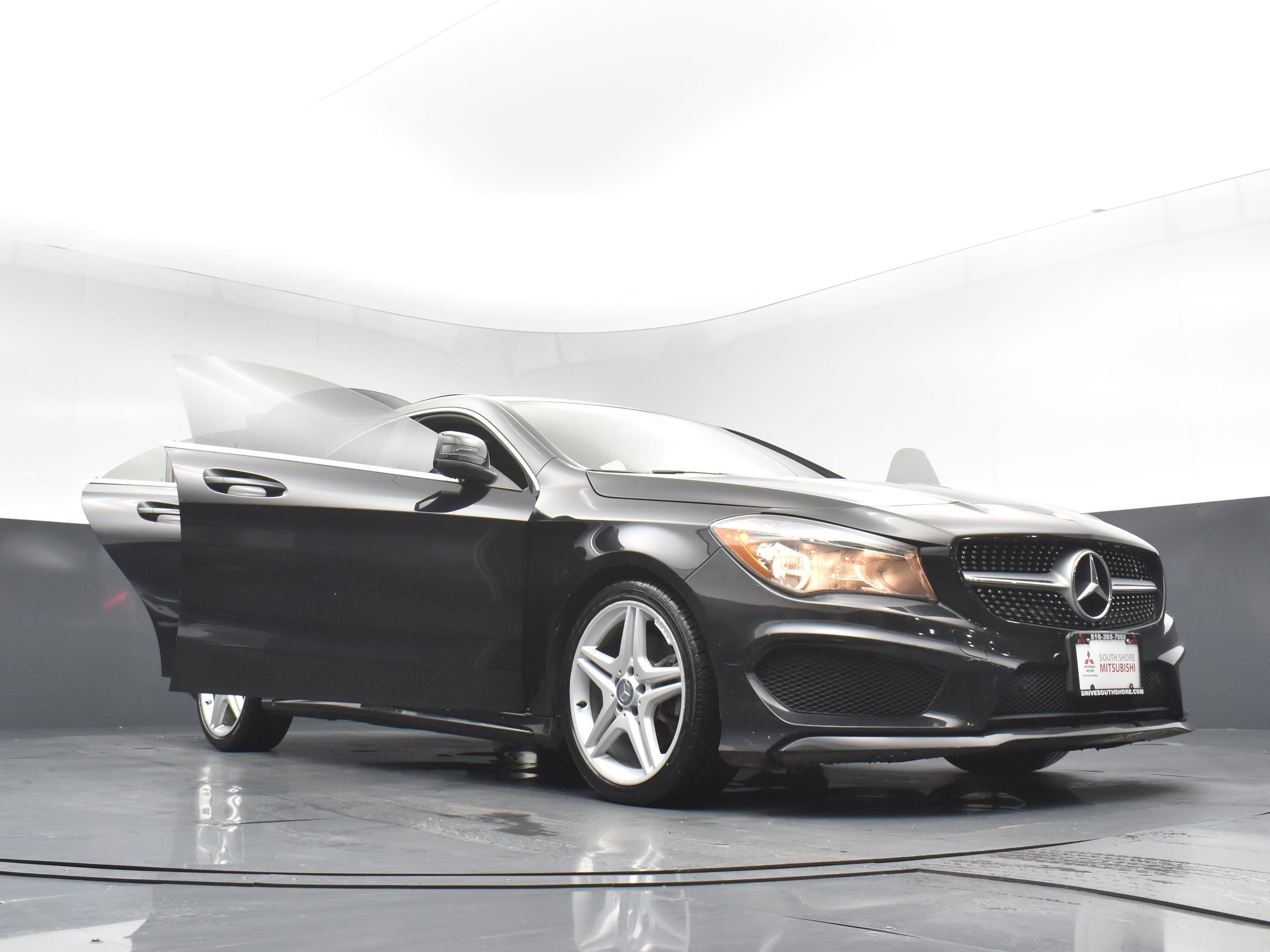 Used 2014 Mercedes-Benz CLA 250 4MATIC image 32