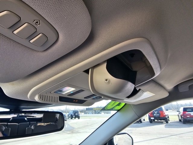 Used 2020 Ford Explorer Limited image 35