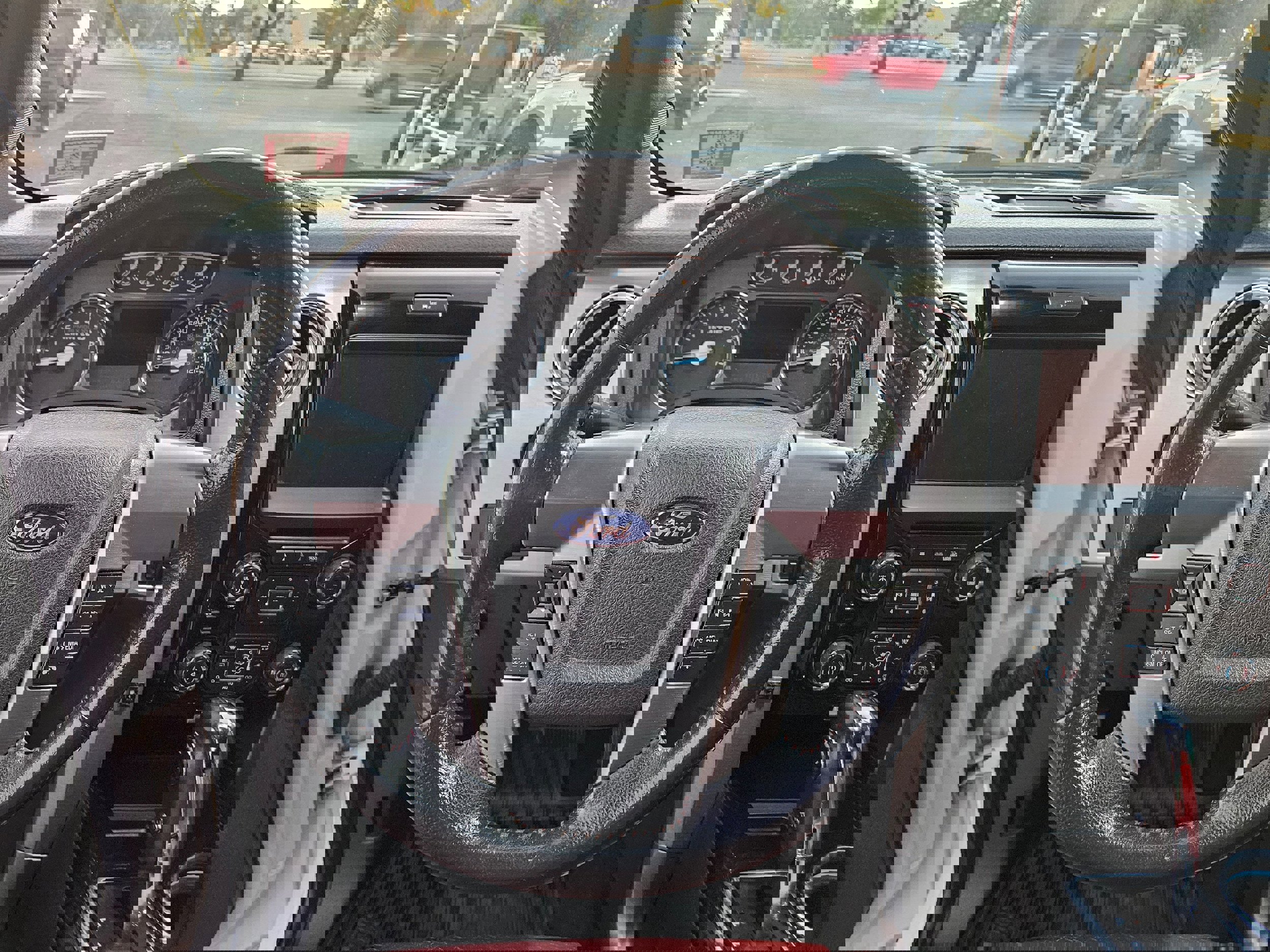 Used 2013 Ford F150 Limited image 16