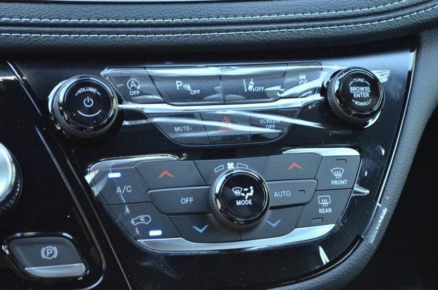 New 2026 Chrysler Pacifica Select image 29