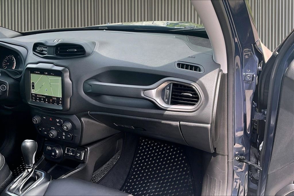 Used 2023 Jeep Renegade Limited w/ Sun/Sound Group AWD/4WD image 19
