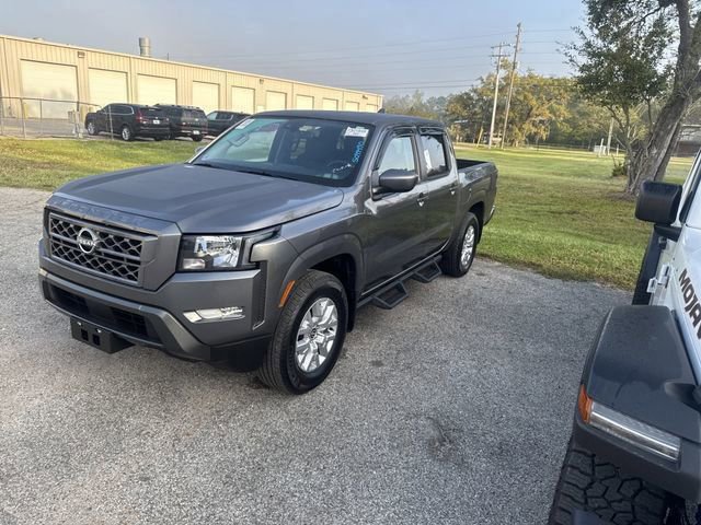Used 2024 Nissan Frontier SV w/ SV Convenience Package image 3