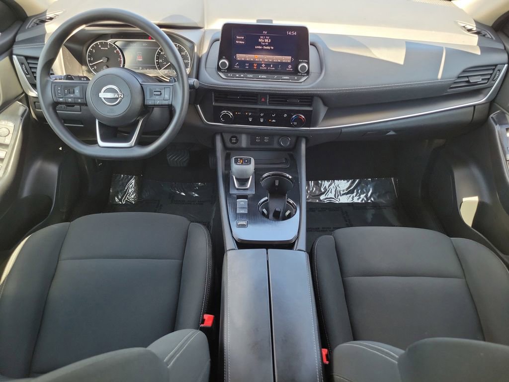 Certified 2024 Nissan Rogue S FWD image 11