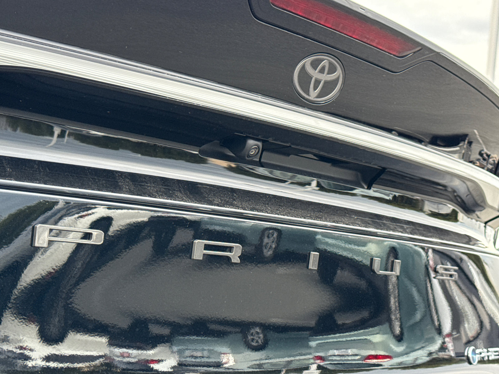 New 2026 Toyota Prius Plug-In Hybrid image 13