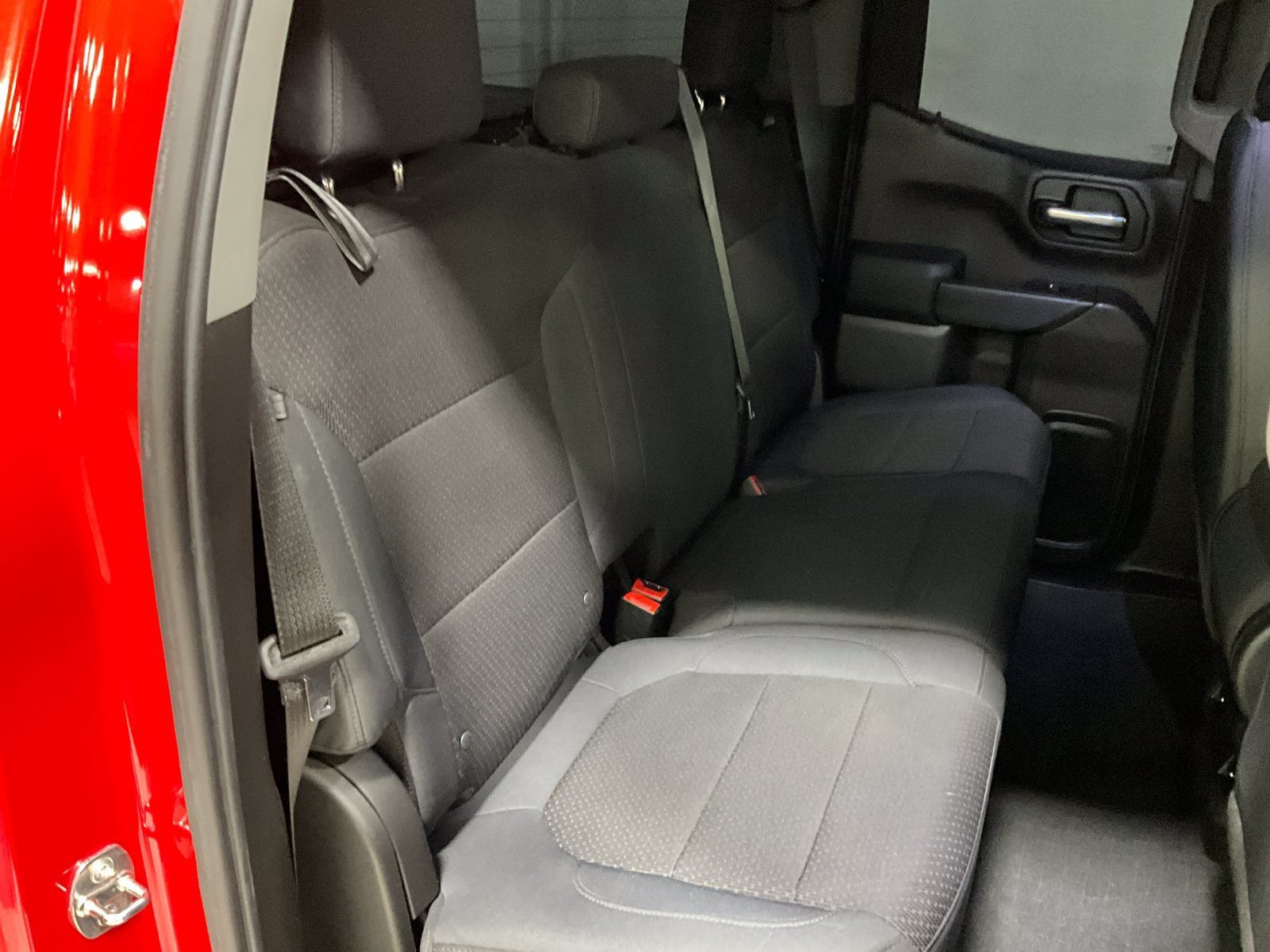 Used 2019 Chevrolet Silverado 1500 Custom Trail Boss w/ Custom Convenience Package AWD/4WD image 25