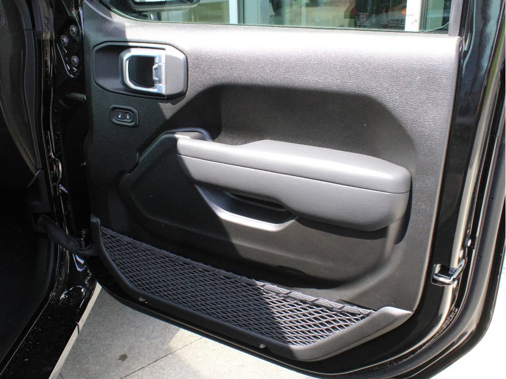 New 2026 Jeep Gladiator Sport AWD/4WD image 24