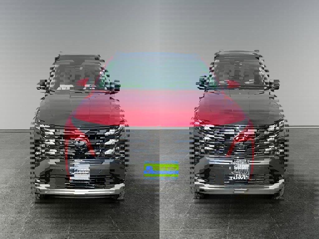 Used 2025 Hyundai Tucson Limited image 2