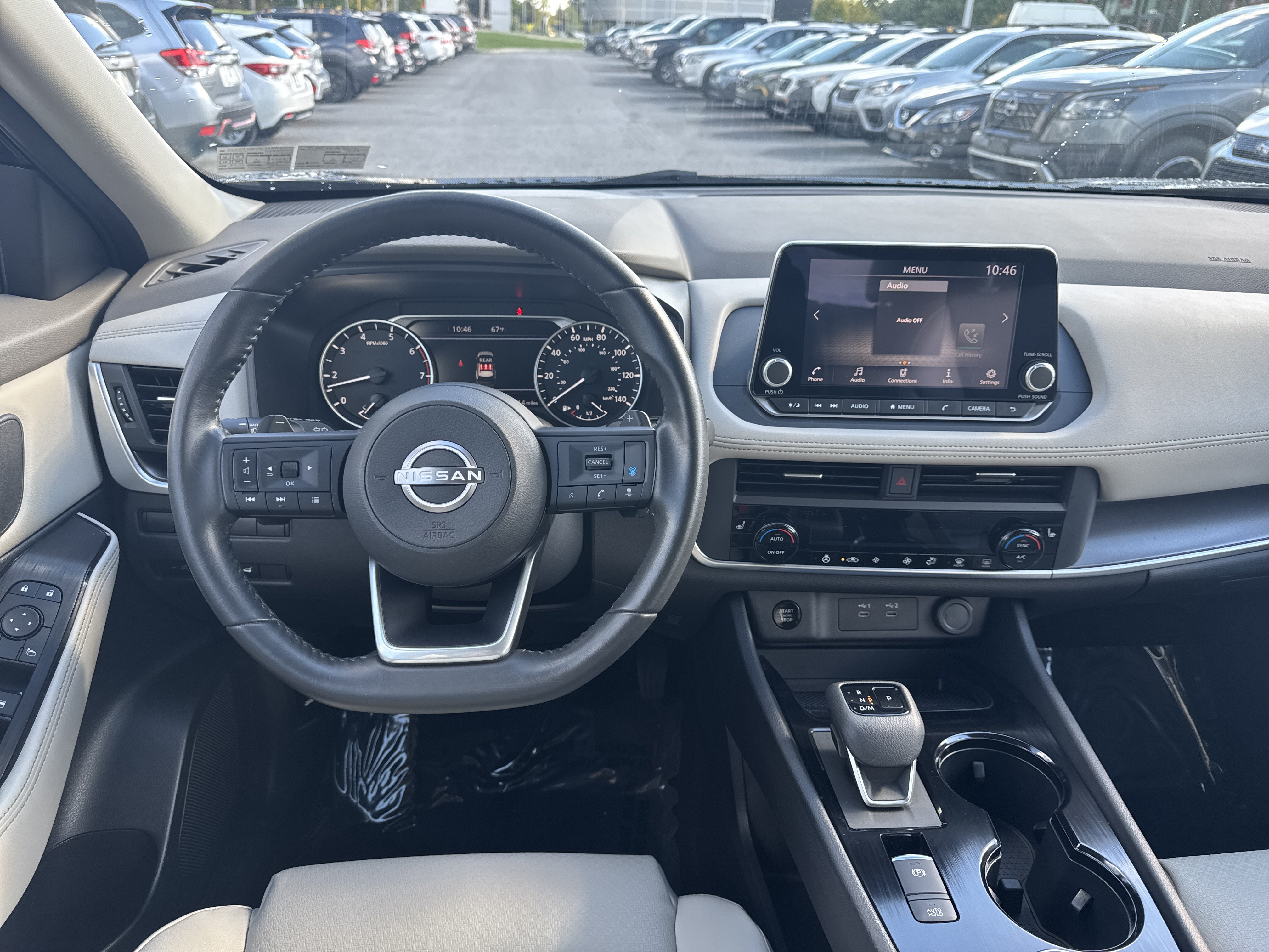 Used 2024 Nissan Rogue SV w/ SV Premium Package AWD/4WD image 2