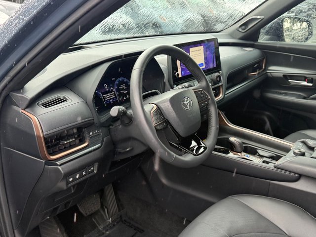 Certified 2024 Toyota Grand Highlander AWD Hybrid image 12
