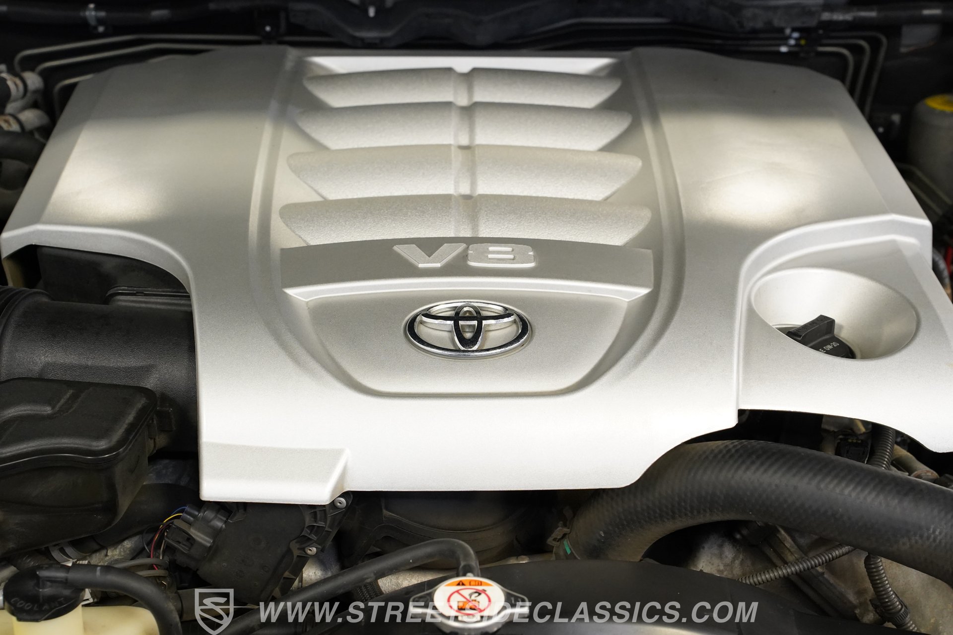 Used 2013 Toyota Land Cruiser AWD/4WD image 34