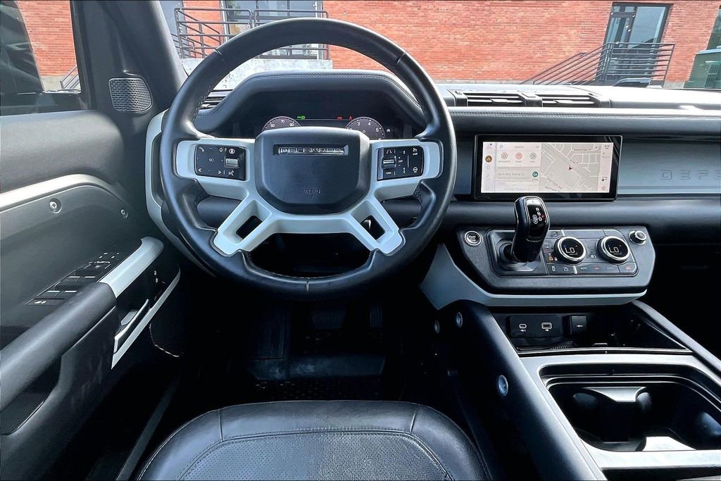 Used 2024 Land Rover Defender 110 S AWD/4WD image 7