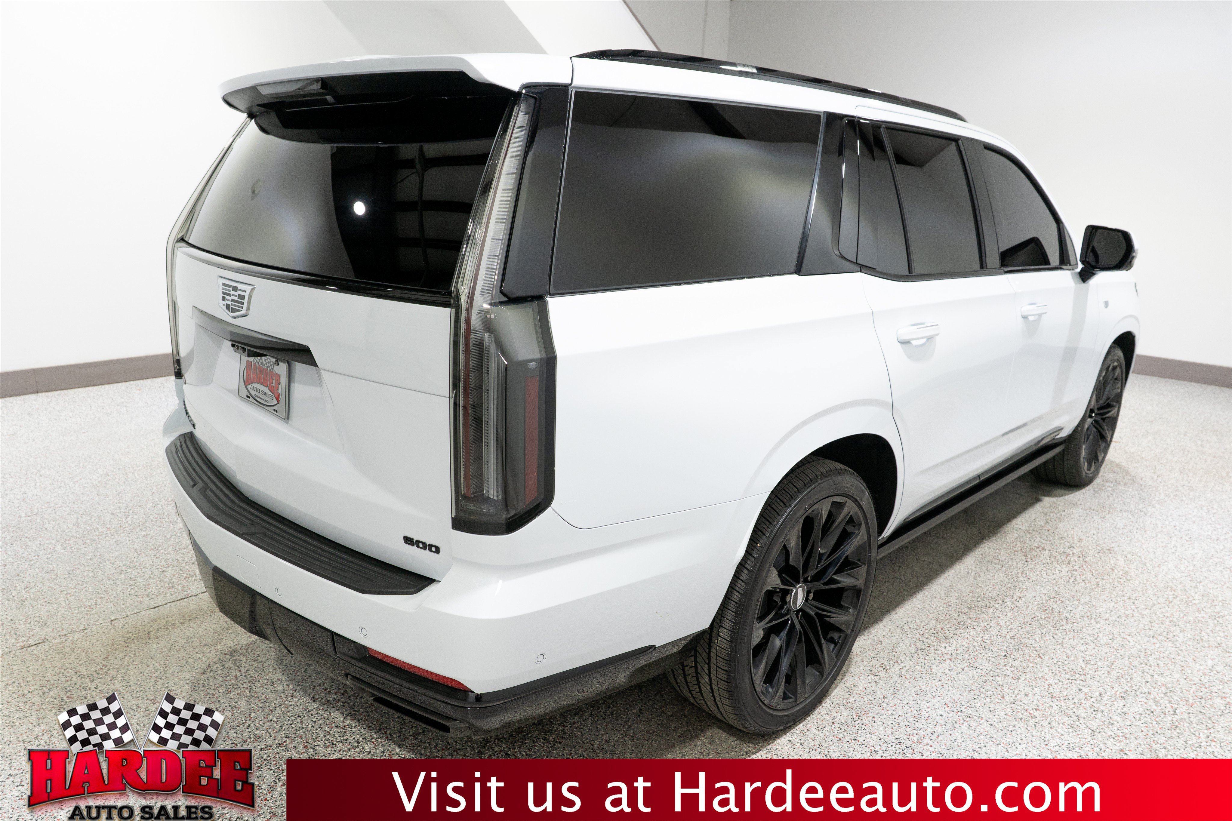 Used 2026 Cadillac Escalade Platinum Sport w/ LPO, ONYX Package AWD/4WD image 5