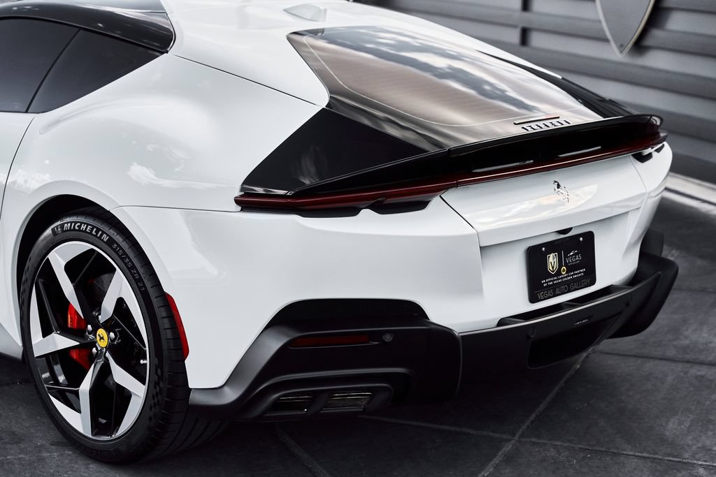 Used 2025 Ferrari 12Cilindri RWD image 11