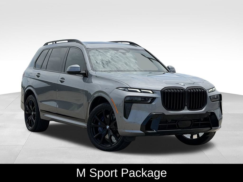 Used 2025 BMW X7 xDrive40i w/ M Sport Package AWD/4WD image 2
