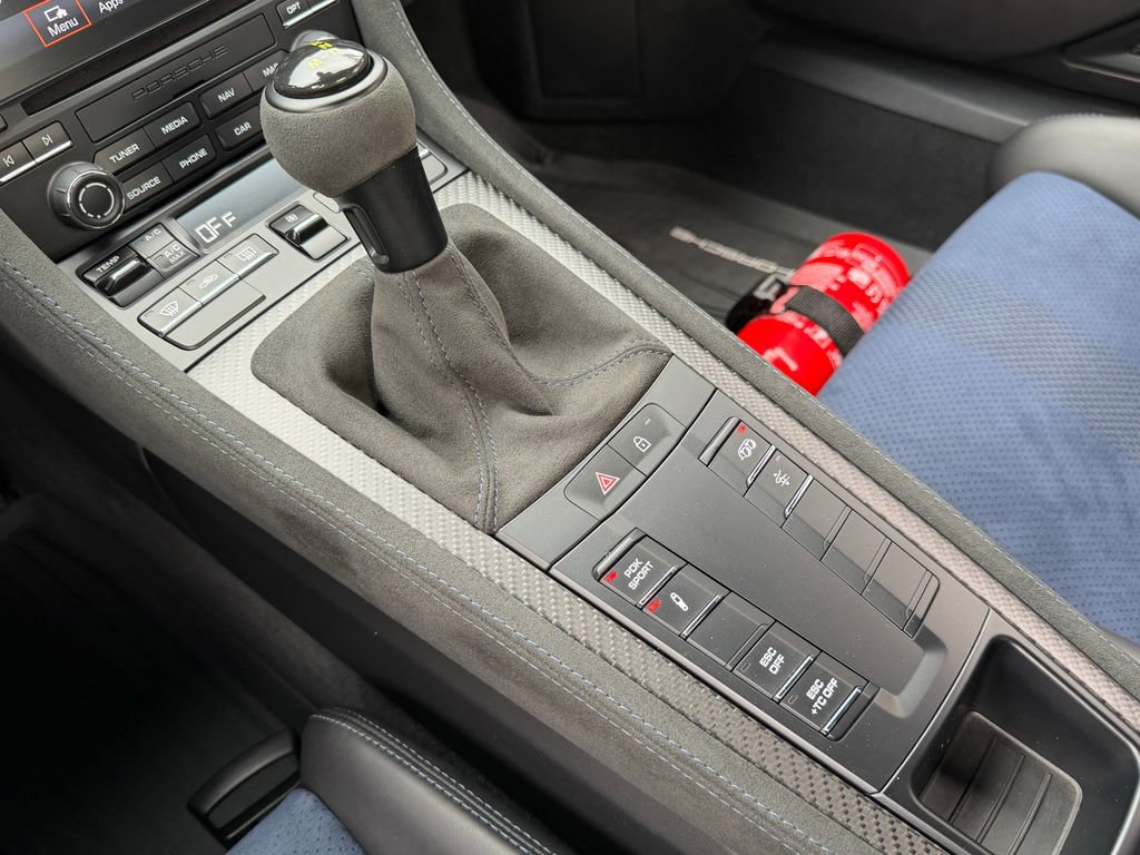 Used 2023 Porsche 718 Cayman GT4 RS image 30